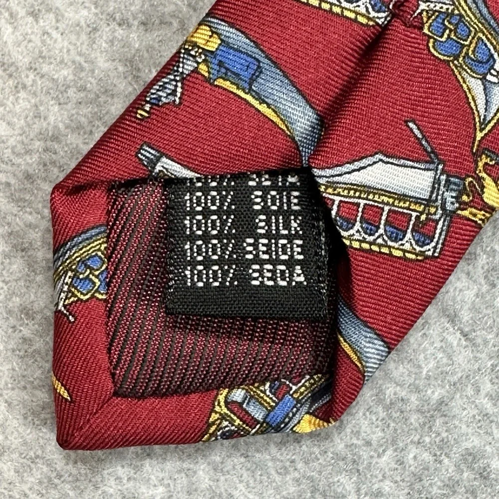 Venezia Mens Neck Tie Silk Burgundy/Gold Gondolas Print 100% Silk Made In Italy